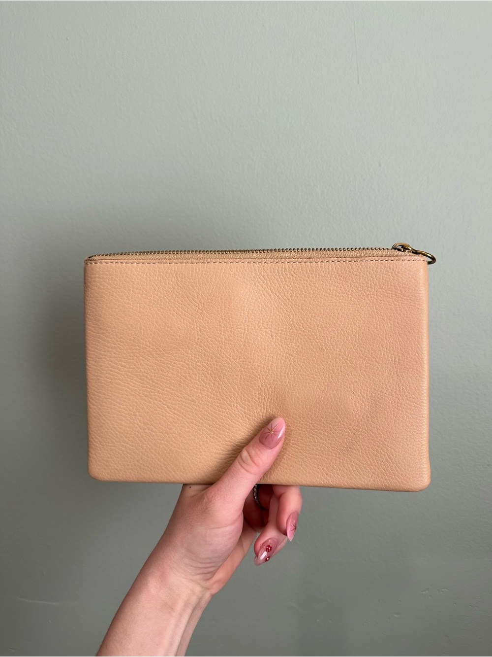 Madewell Leather Zip Clutch in Desert Dune NWOT